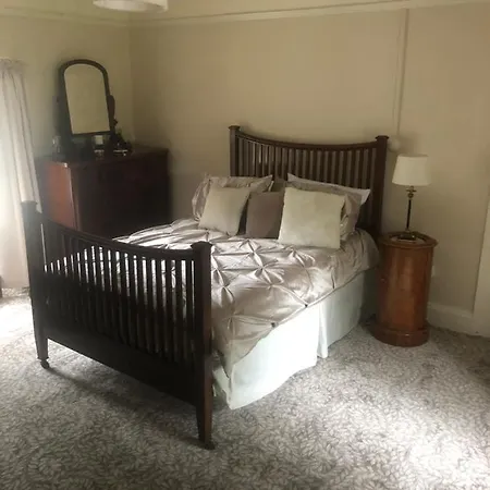 Larchgrove - 1800s Irish Vakantiehuis