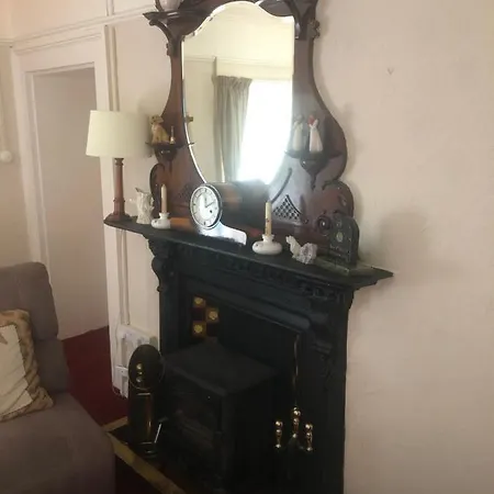 Larchgrove - 1800s Irish
